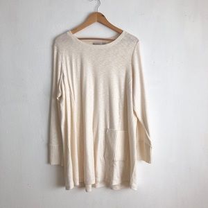 LOGO blouse size:1X slip on ivory sweater beige
